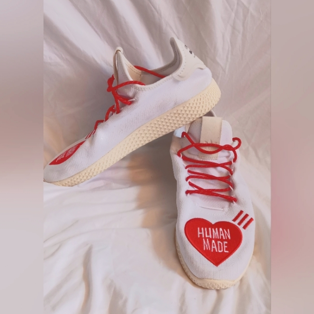 Human Made Mens Size 13.5 White and Red Sneakers
